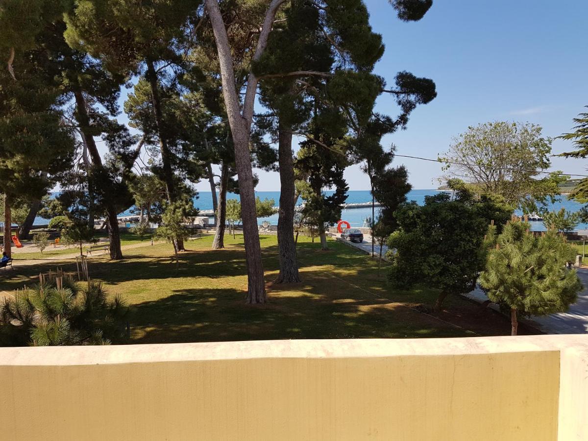 Emily Deluxe Superior 5 Star Studio Apartment, Your Piece Of Heaven With Sea & Park View Novigrad  Luaran gambar